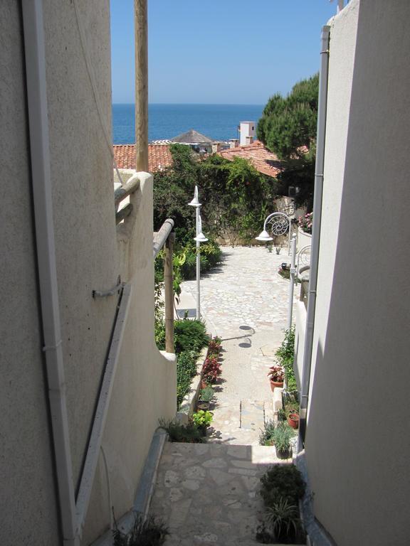 Sea Breeze Apartment Bougainville Bay Sarandë Exterior foto