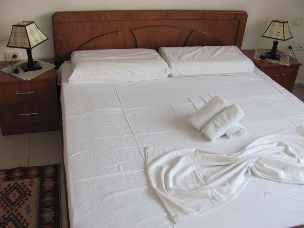 Sea Breeze Apartment Bougainville Bay Sarandë Exterior foto