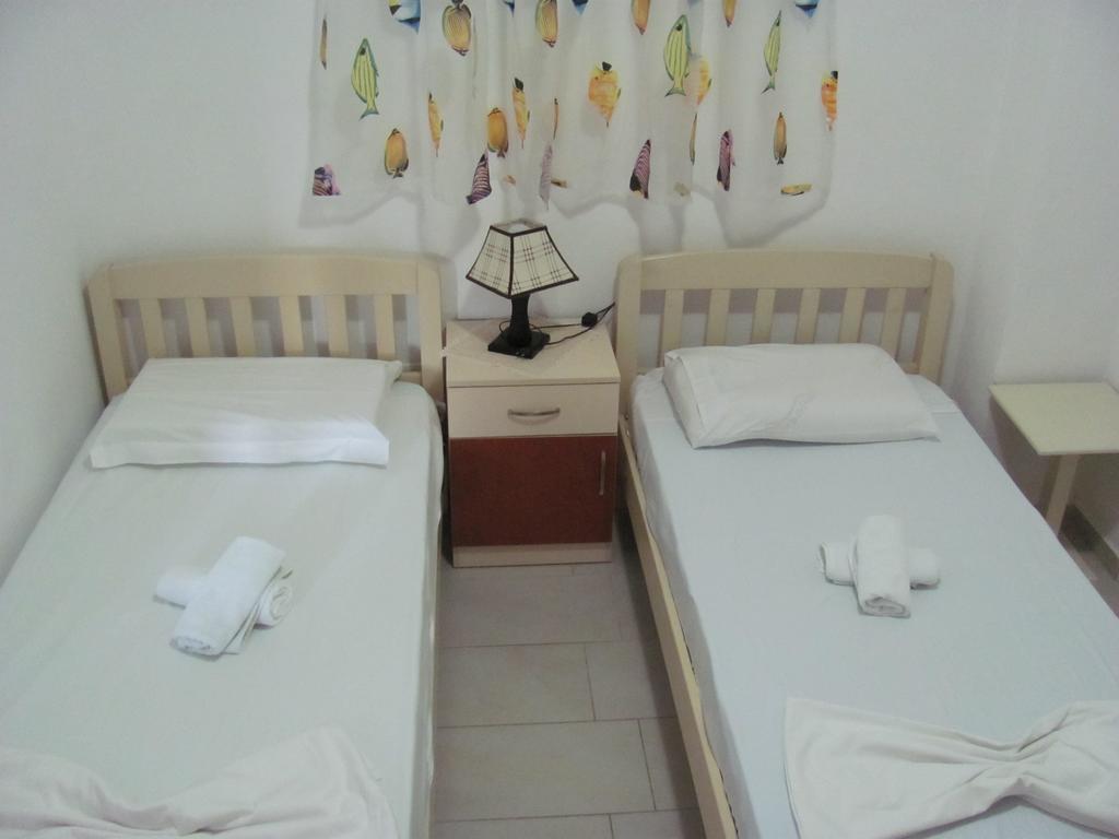 Sea Breeze Apartment Bougainville Bay Sarandë Exterior foto